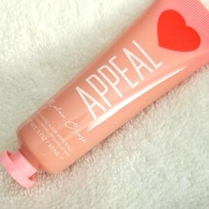 4/25 bundle item. Appeal Cosmetics Melon Crush Sugar Scrub